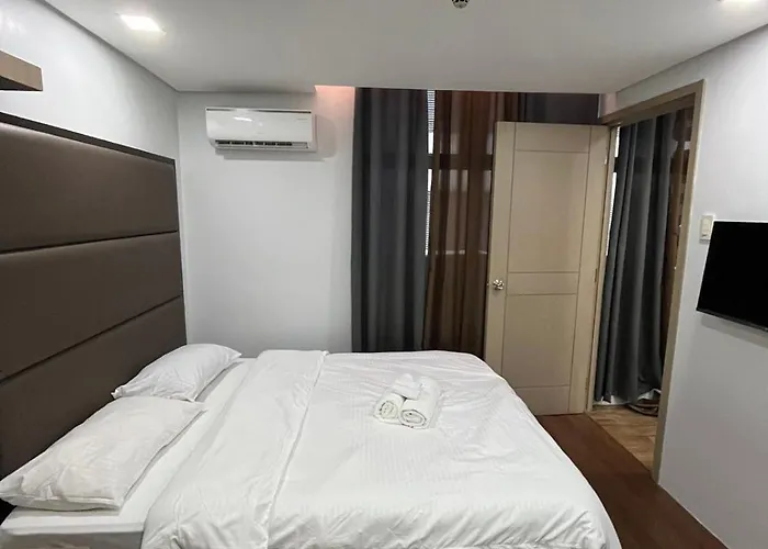 The Serenity Tower 60e Apartamento